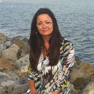 Meet your Posher, Sharon